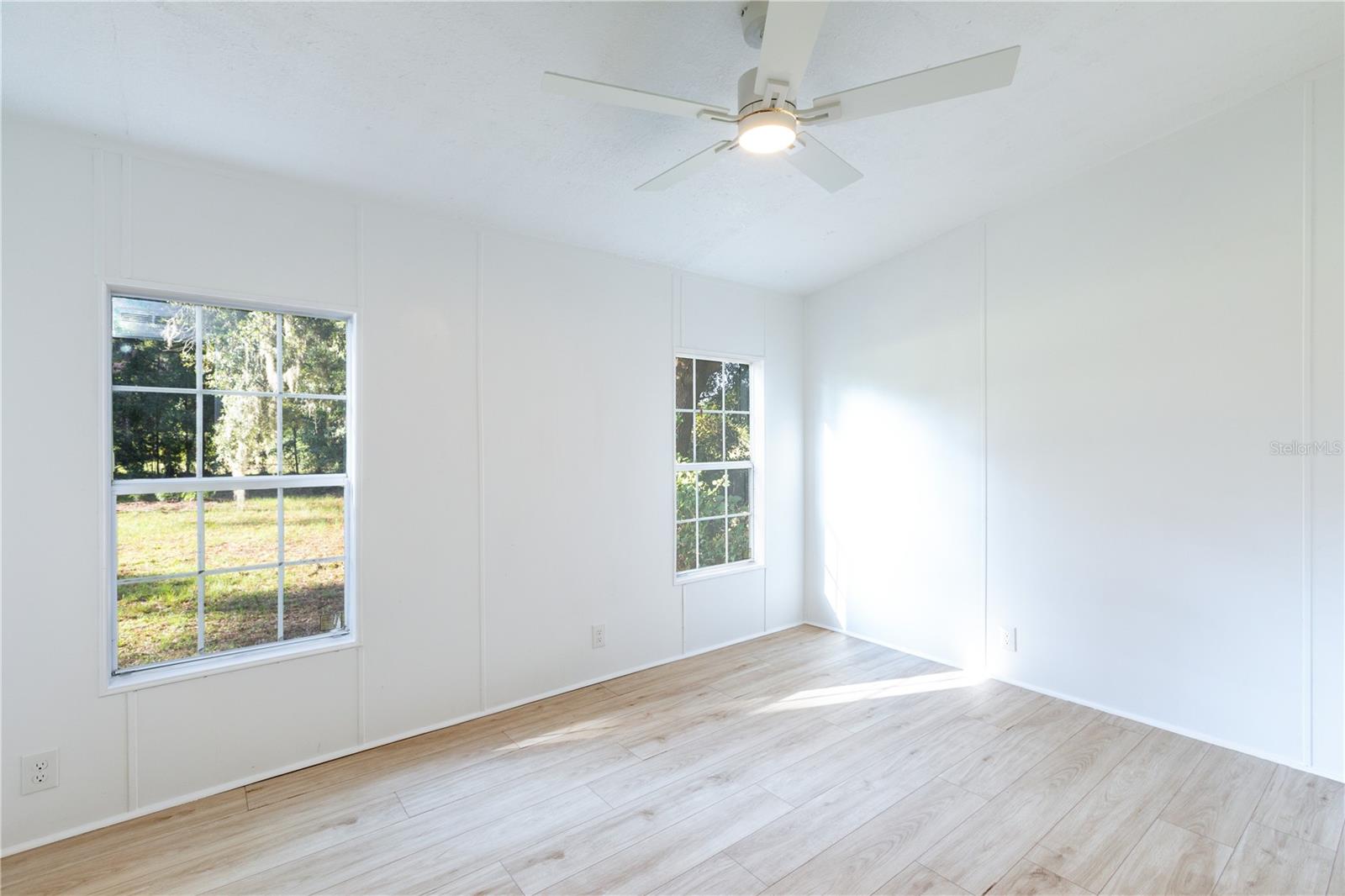 Image 23 of 35 For 7212 89th Terrace