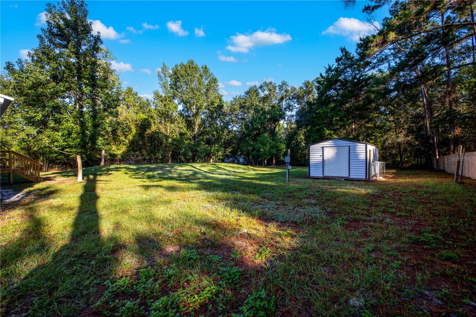 Image 28 of 35 For 7212 89th Terrace