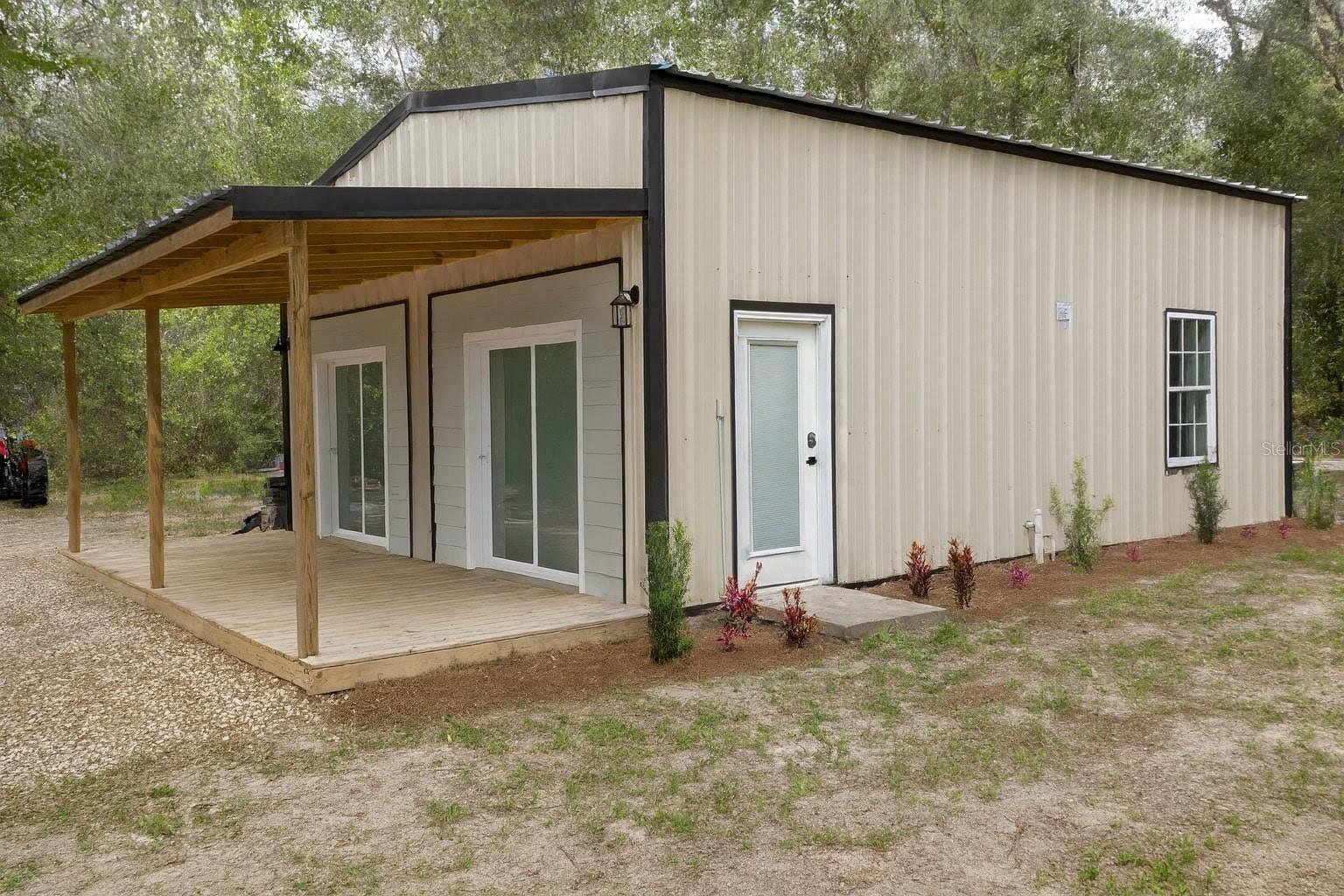 Details for 401 Kemp Court Suite B, LAKE CITY, FL 32024