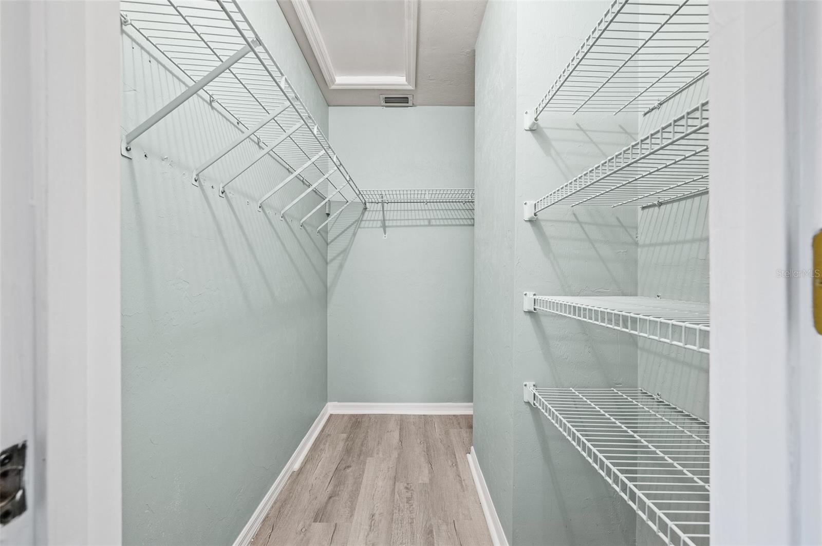 Image 16 of 24 For 7960 47th Court