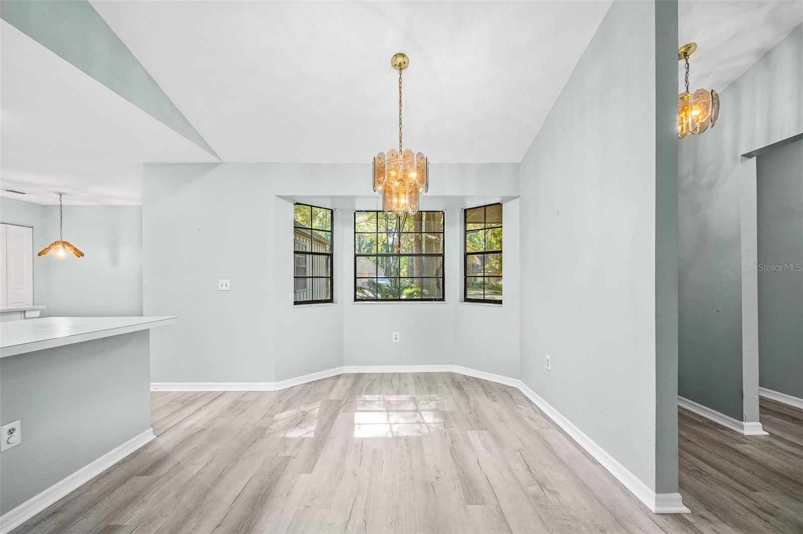 Image 6 of 24 For 7960 47th Court