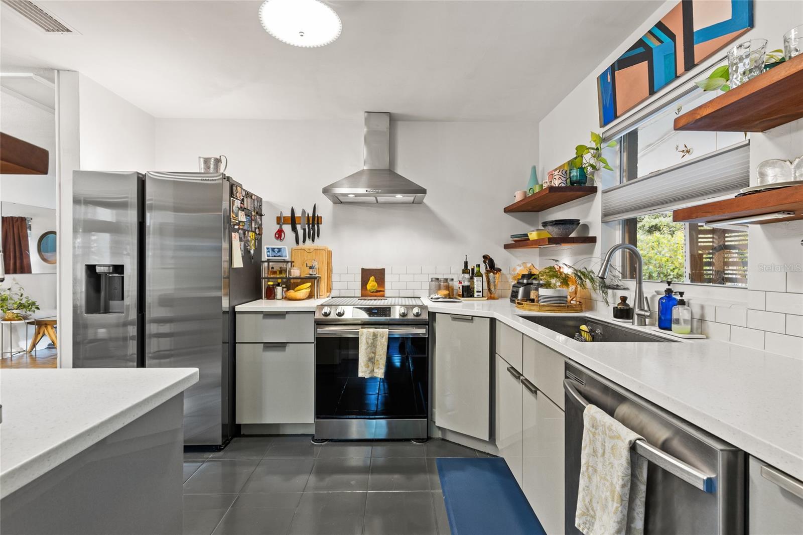 Image 13 of 32 For 1314 13th Street
