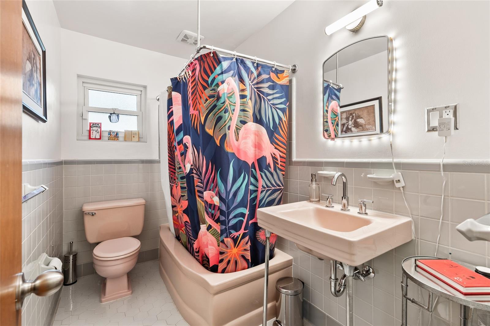 Image 17 of 32 For 1314 13th Street