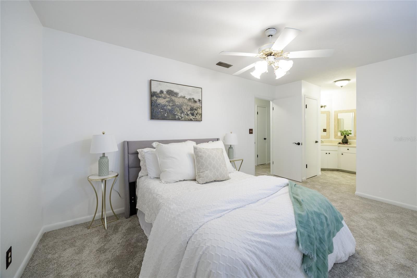 Image 25 of 37 For 8476 37th Drive