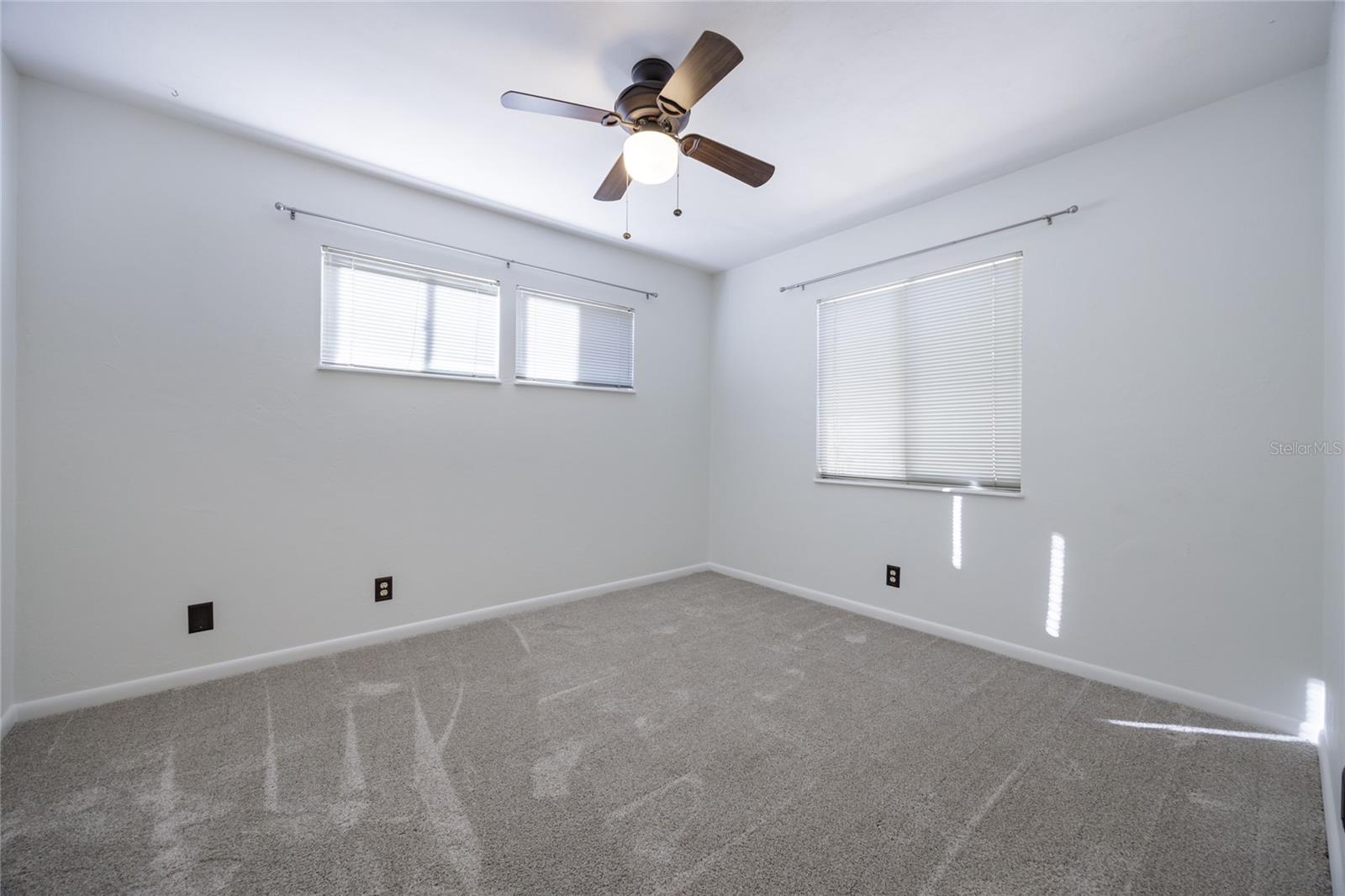 Image 30 of 37 For 8476 37th Drive