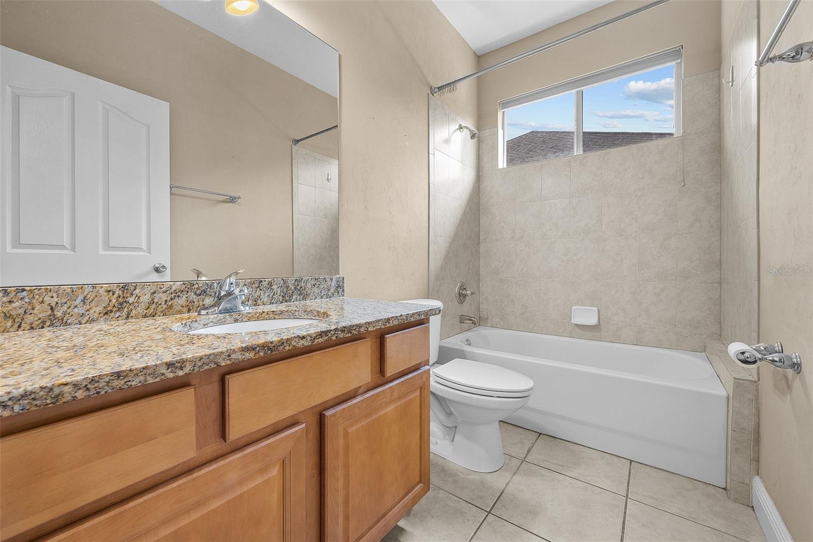 Image 18 of 27 For 7416 87th Terrace
