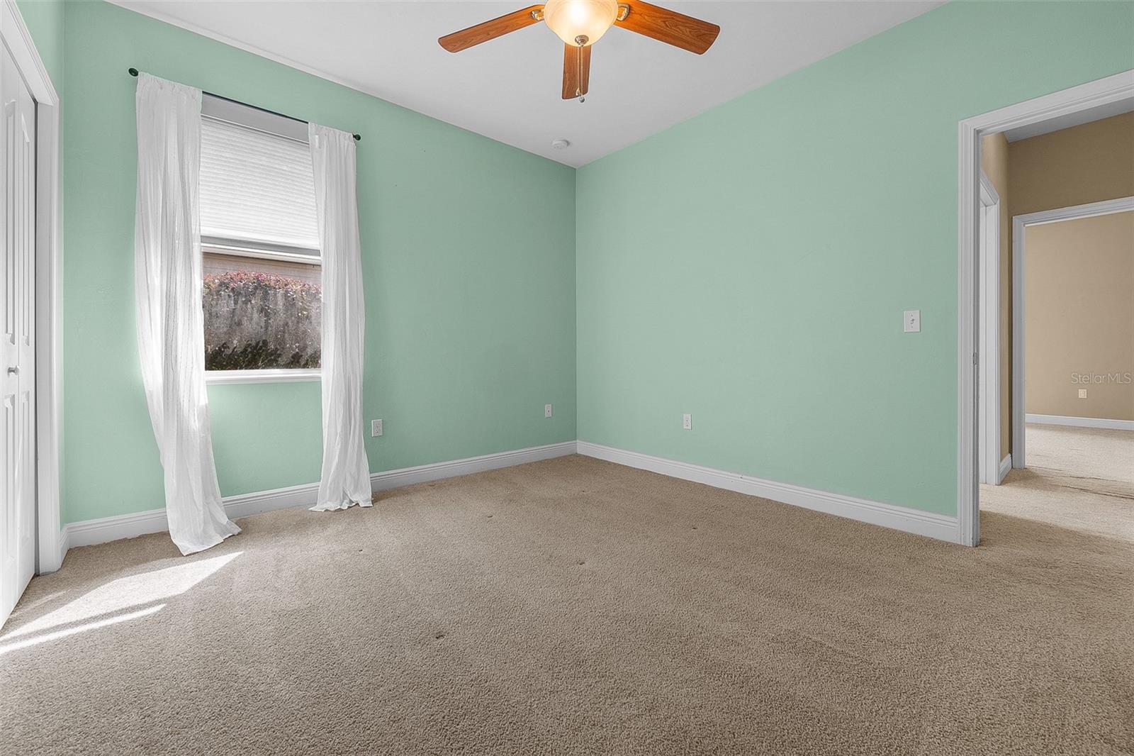 Image 20 of 27 For 7416 87th Terrace