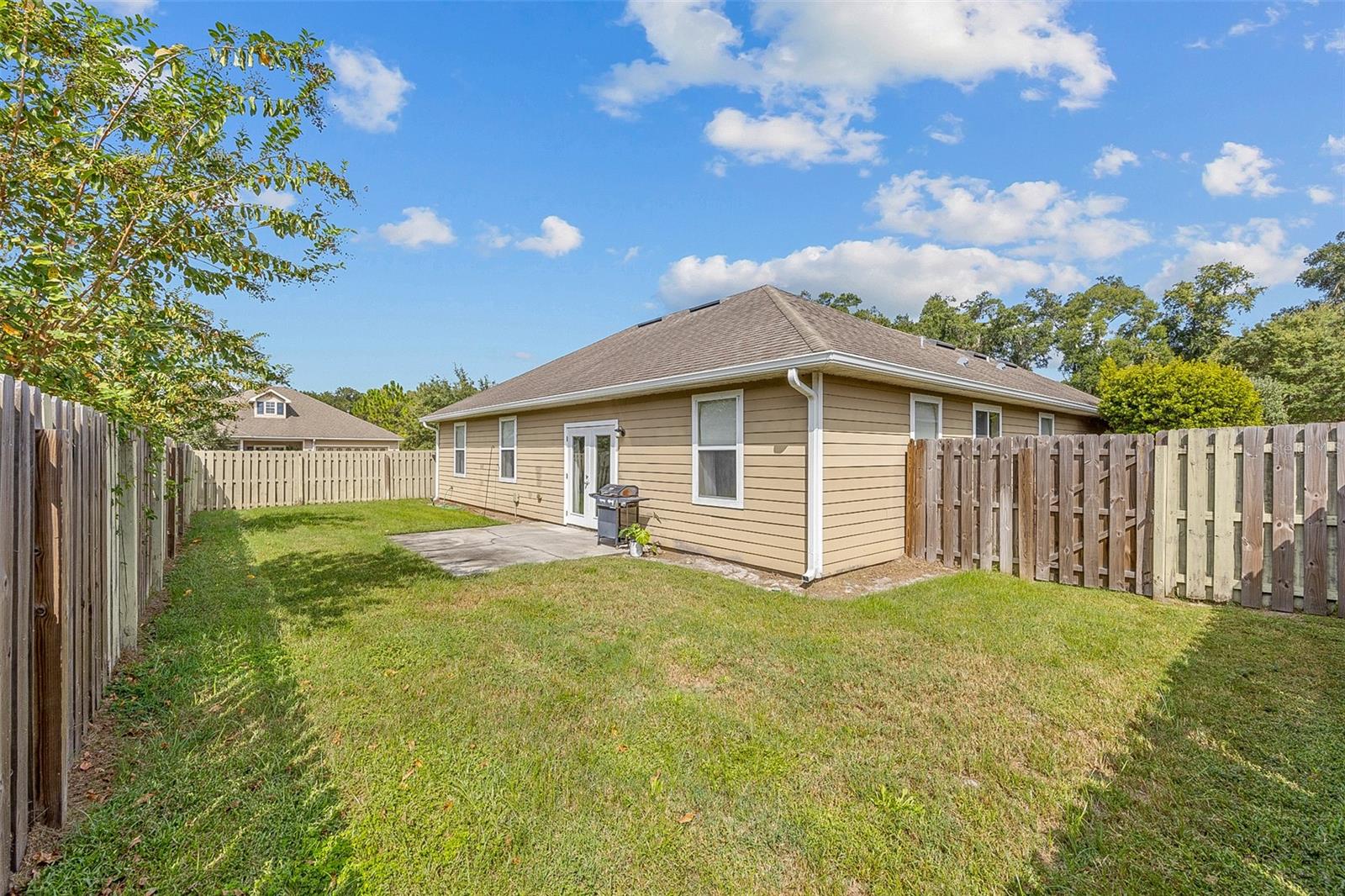 Image 22 of 27 For 7416 87th Terrace