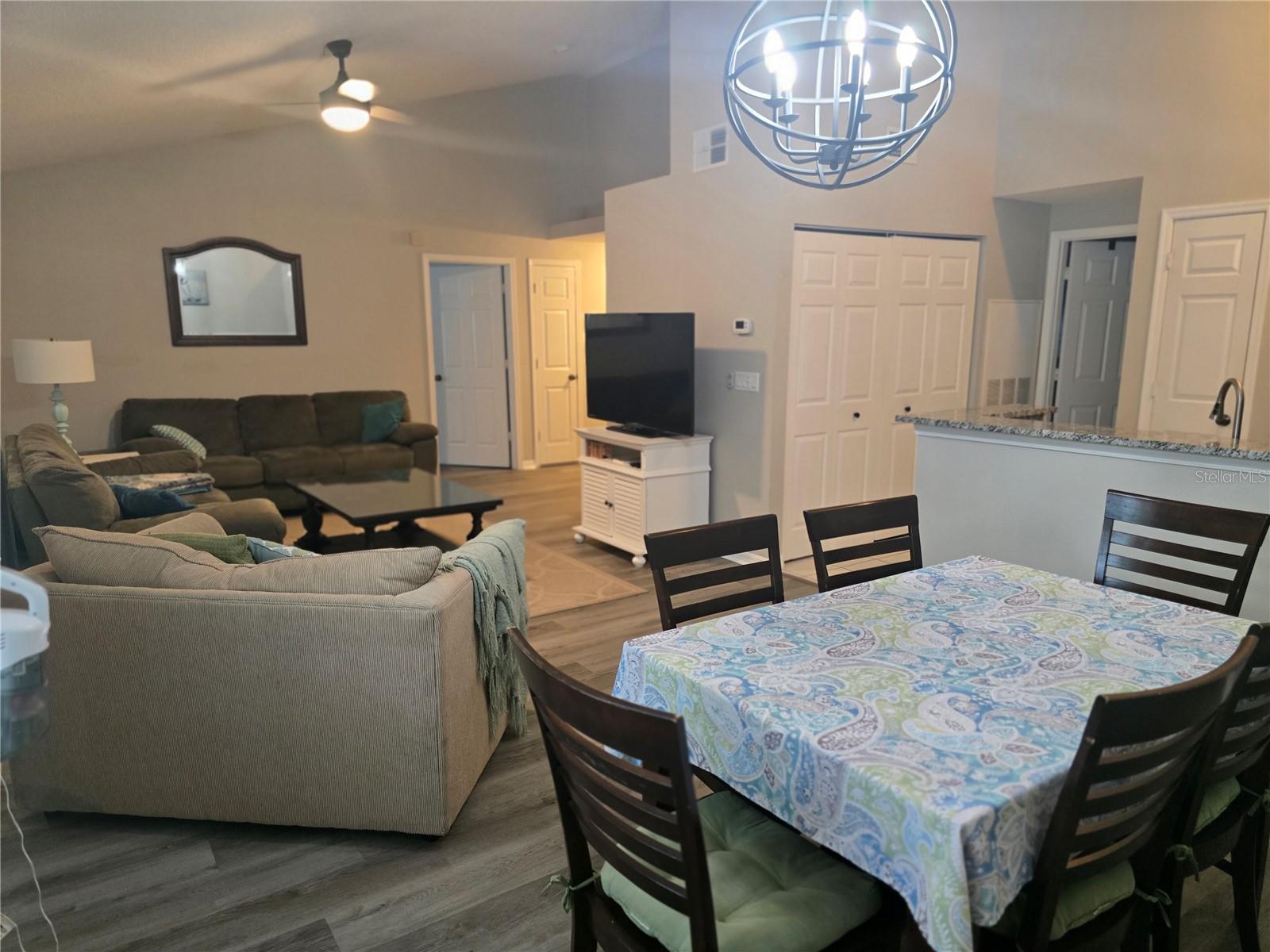 Image 8 of 37 For 10000 52nd Avenue J52