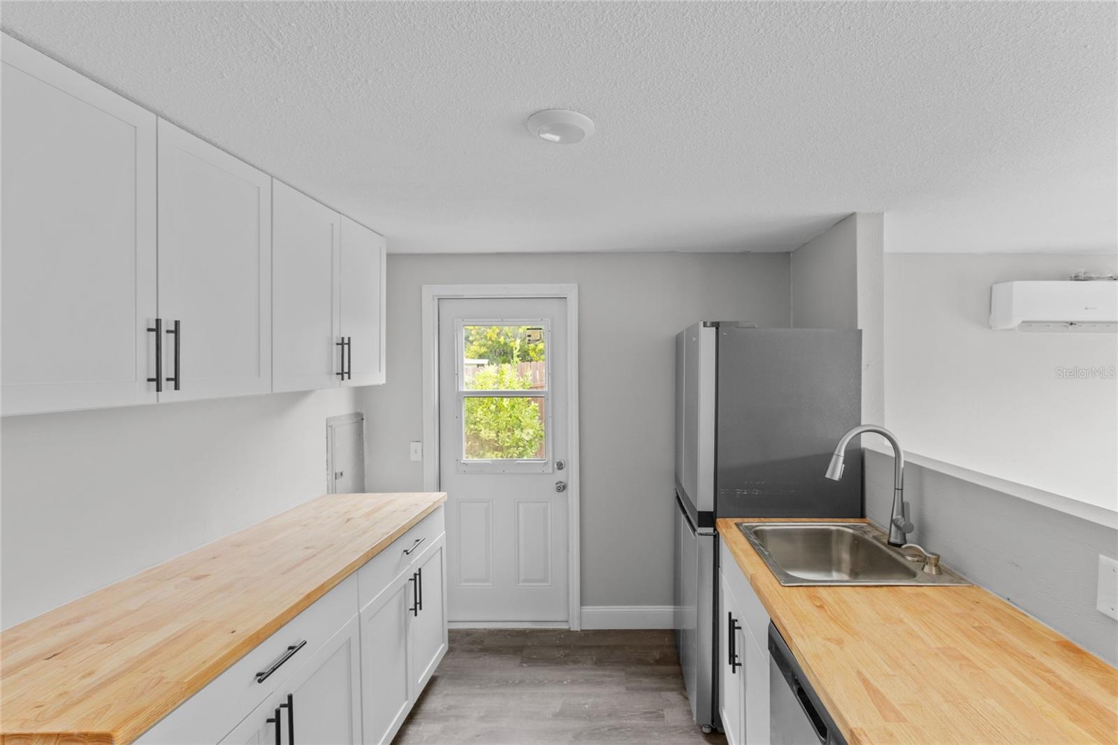 Image 14 of 40 For 6287 Magnolia Street