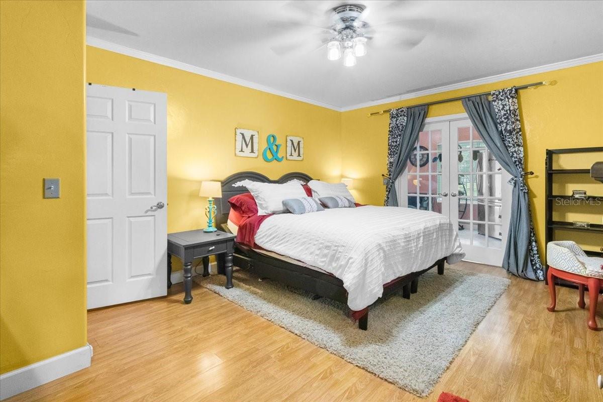 Image 14 of 37 For 7203 121 Avenue