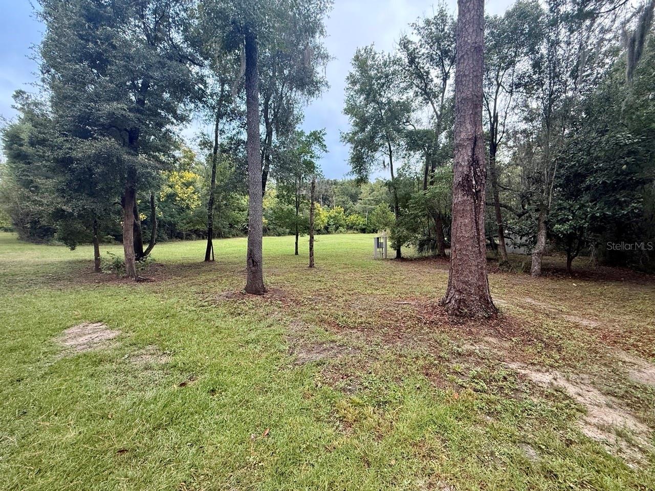 Image 11 of 33 For 22620 22nd Avenue