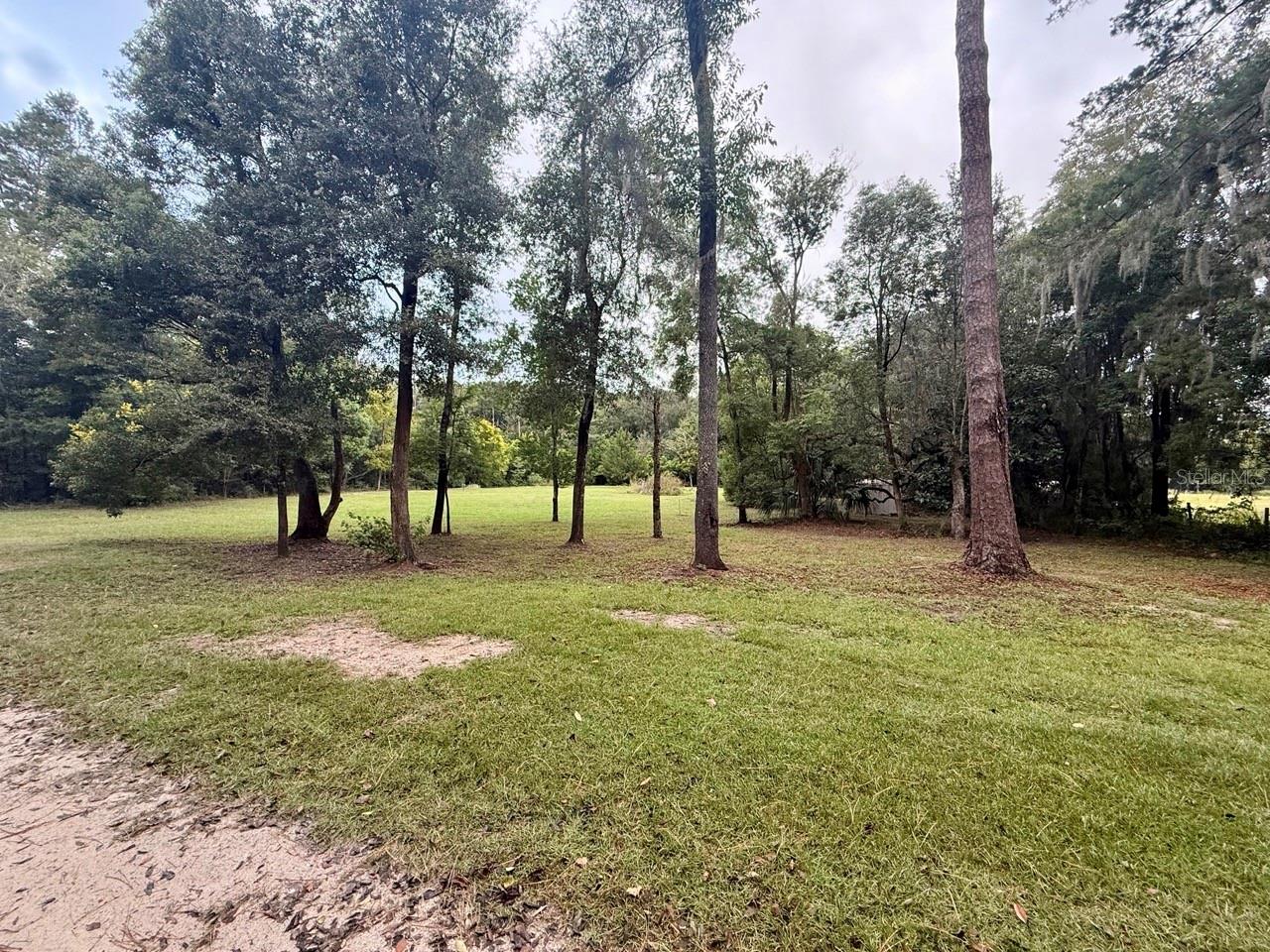 Image 12 of 33 For 22620 22nd Avenue