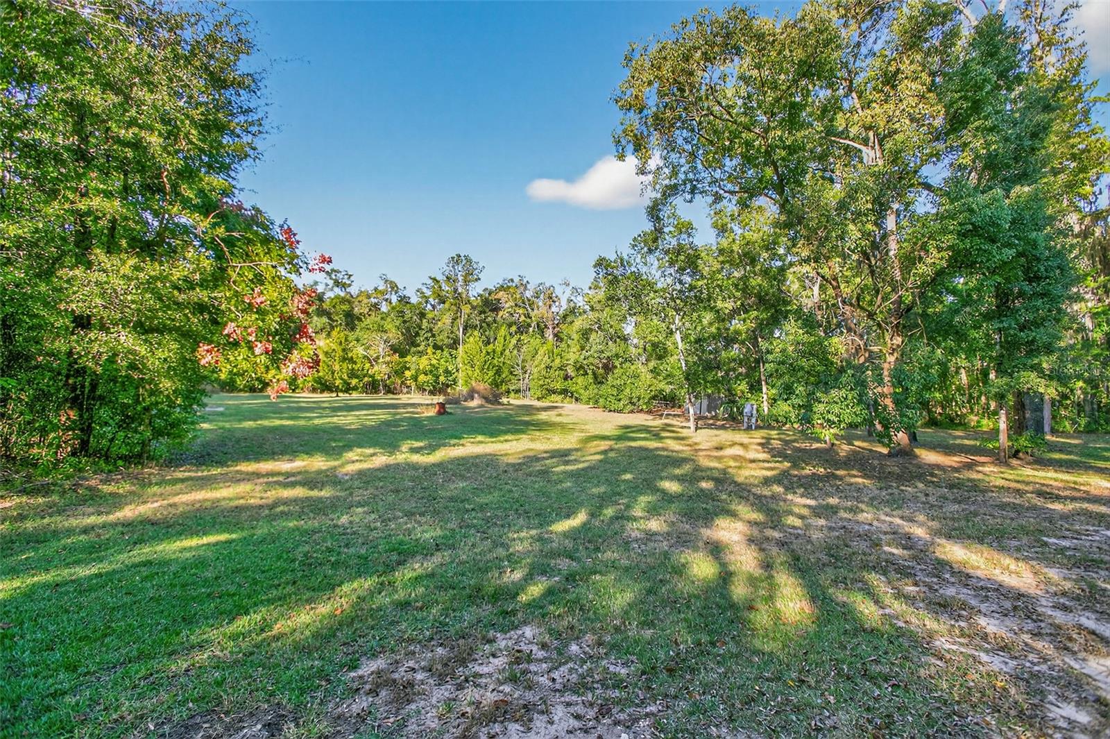 Image 21 of 33 For 22620 22nd Avenue