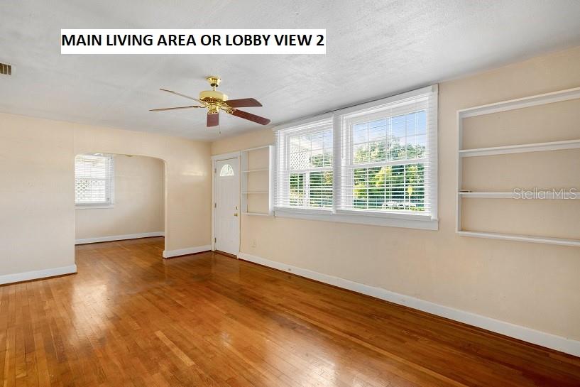 Image 3 of 40 For 579 Baya Drive