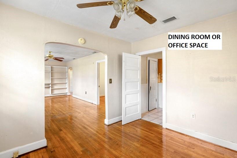 Image 4 of 40 For 579 Baya Drive