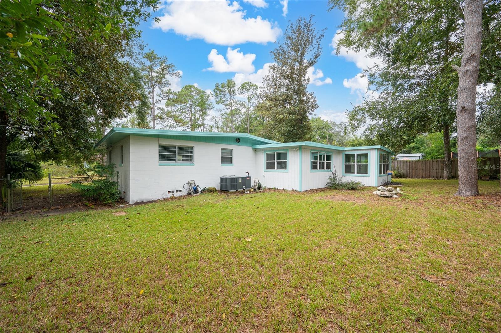 Image 18 of 20 For 1626 34th Place
