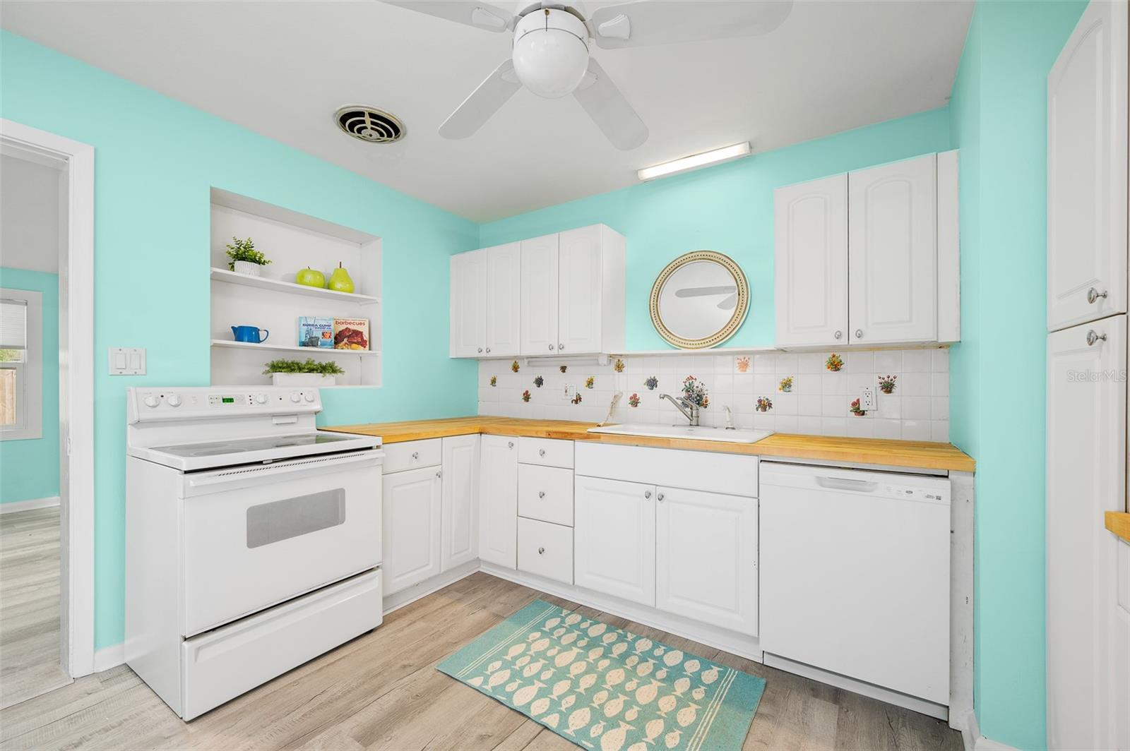 Image 5 of 20 For 1626 34th Place