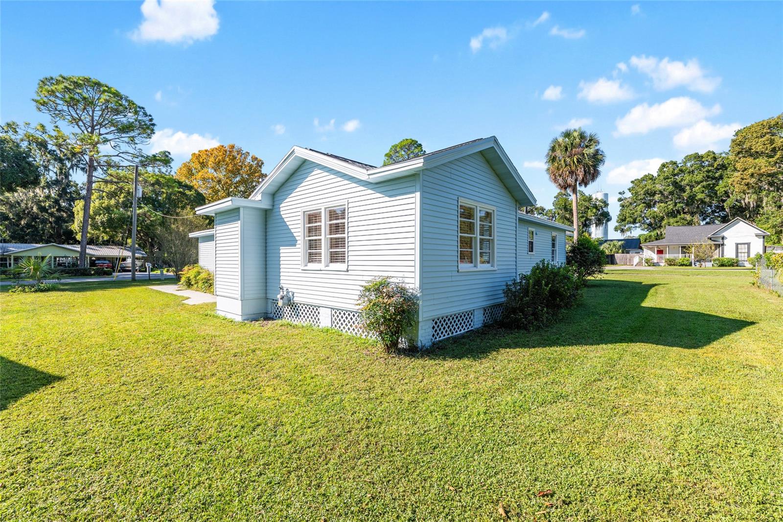 Image 57 of 75 For 123 1st Street