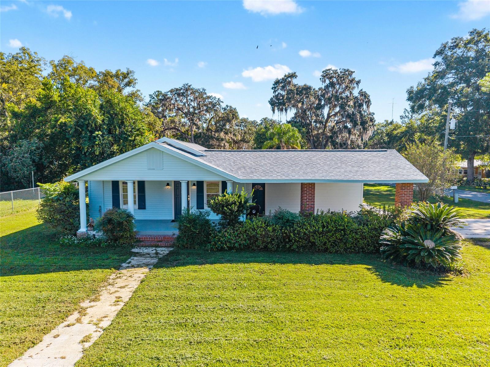 Image 64 of 75 For 123 1st Street