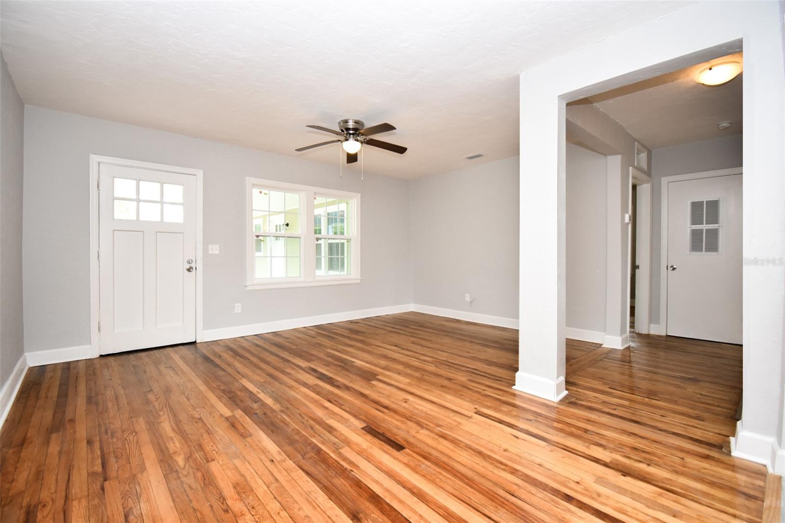 Image 5 of 13 For 1028 3rd Avenue