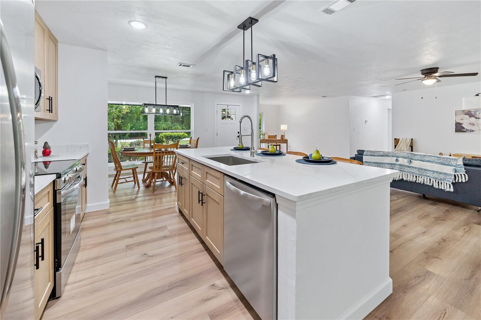 Image 12 of 56 For 23782 174th Avenue