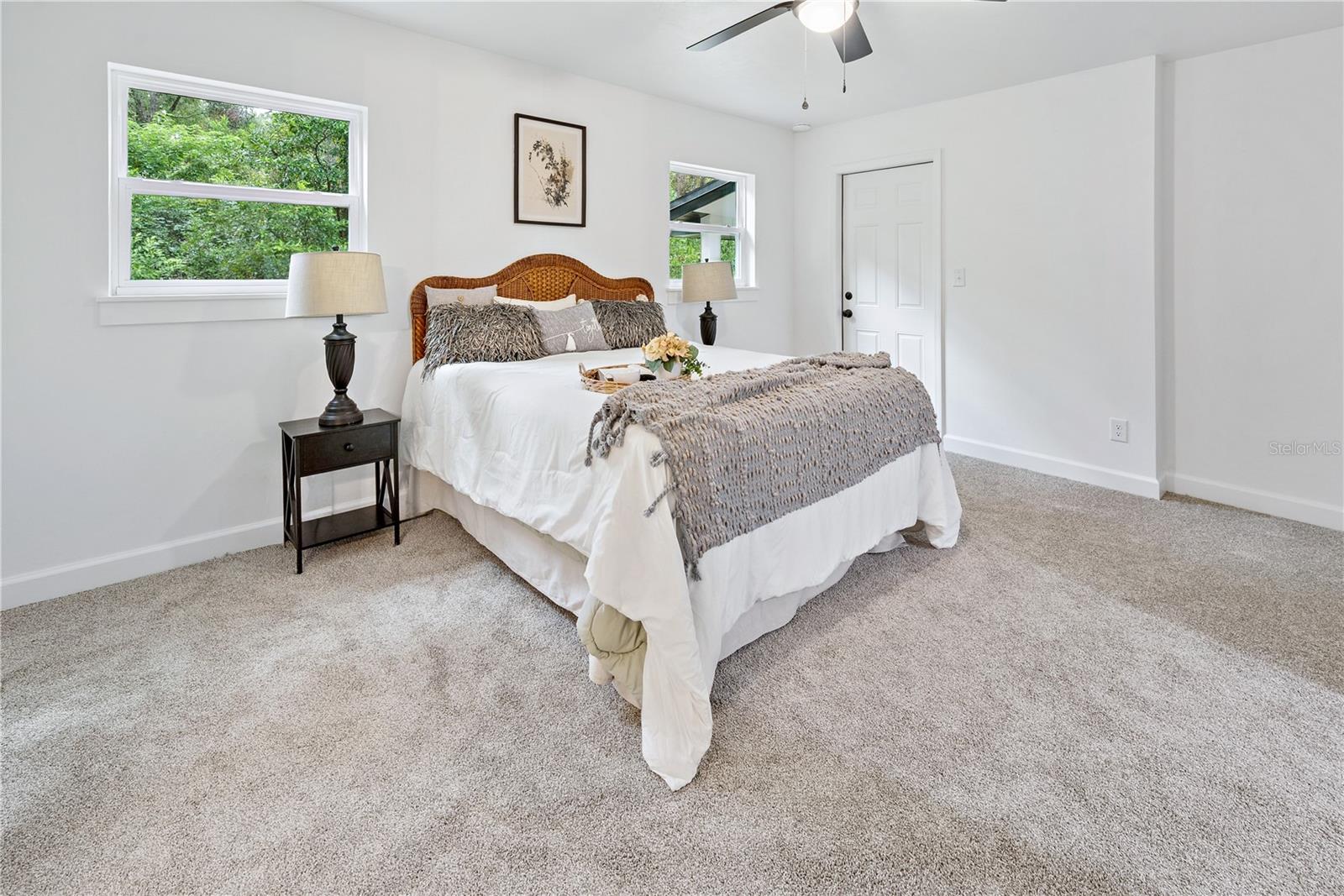 Image 21 of 56 For 23782 174th Avenue