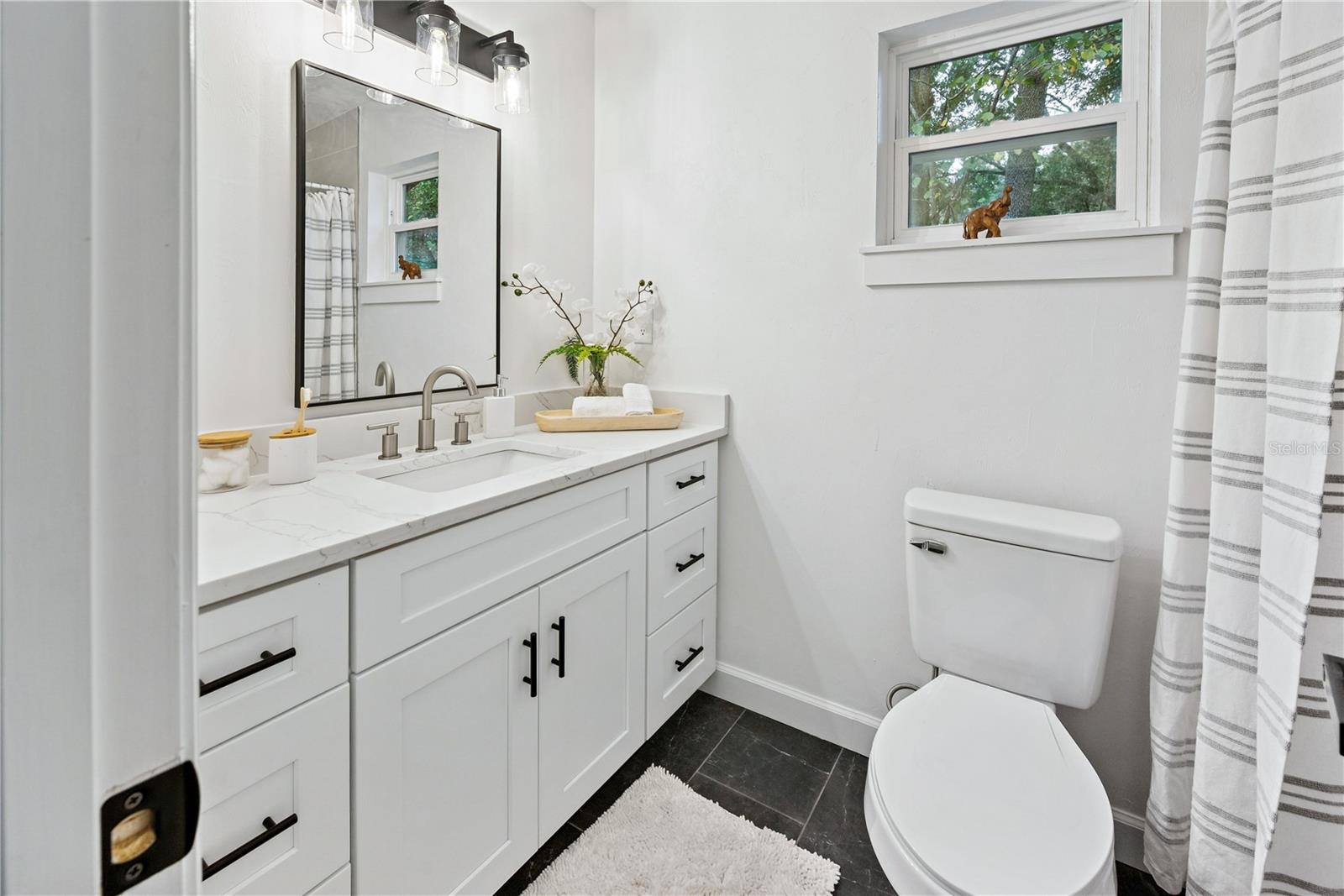 Image 24 of 56 For 23782 174th Avenue