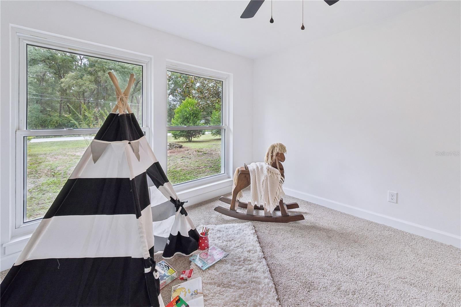 Image 29 of 56 For 23782 174th Avenue