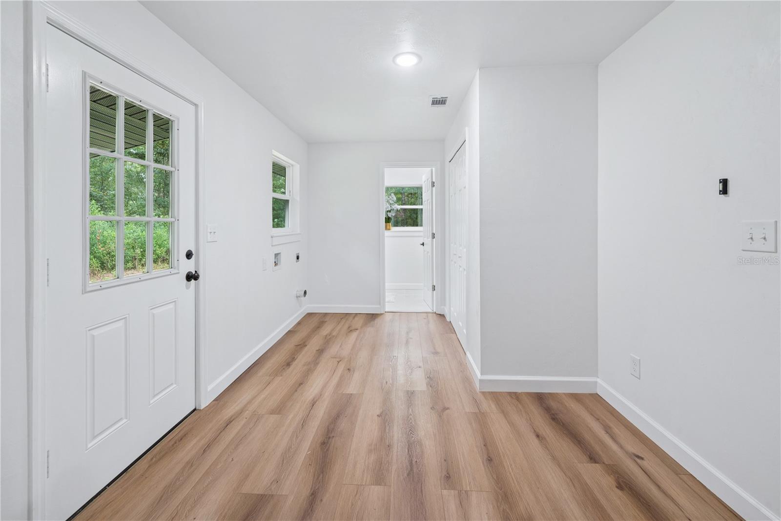 Image 36 of 56 For 23782 174th Avenue