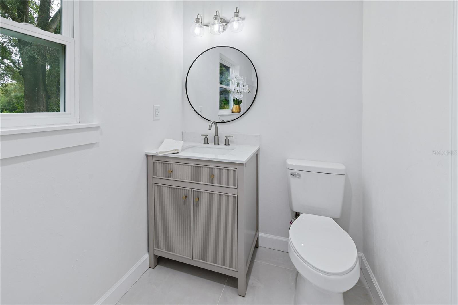 Image 38 of 56 For 23782 174th Avenue