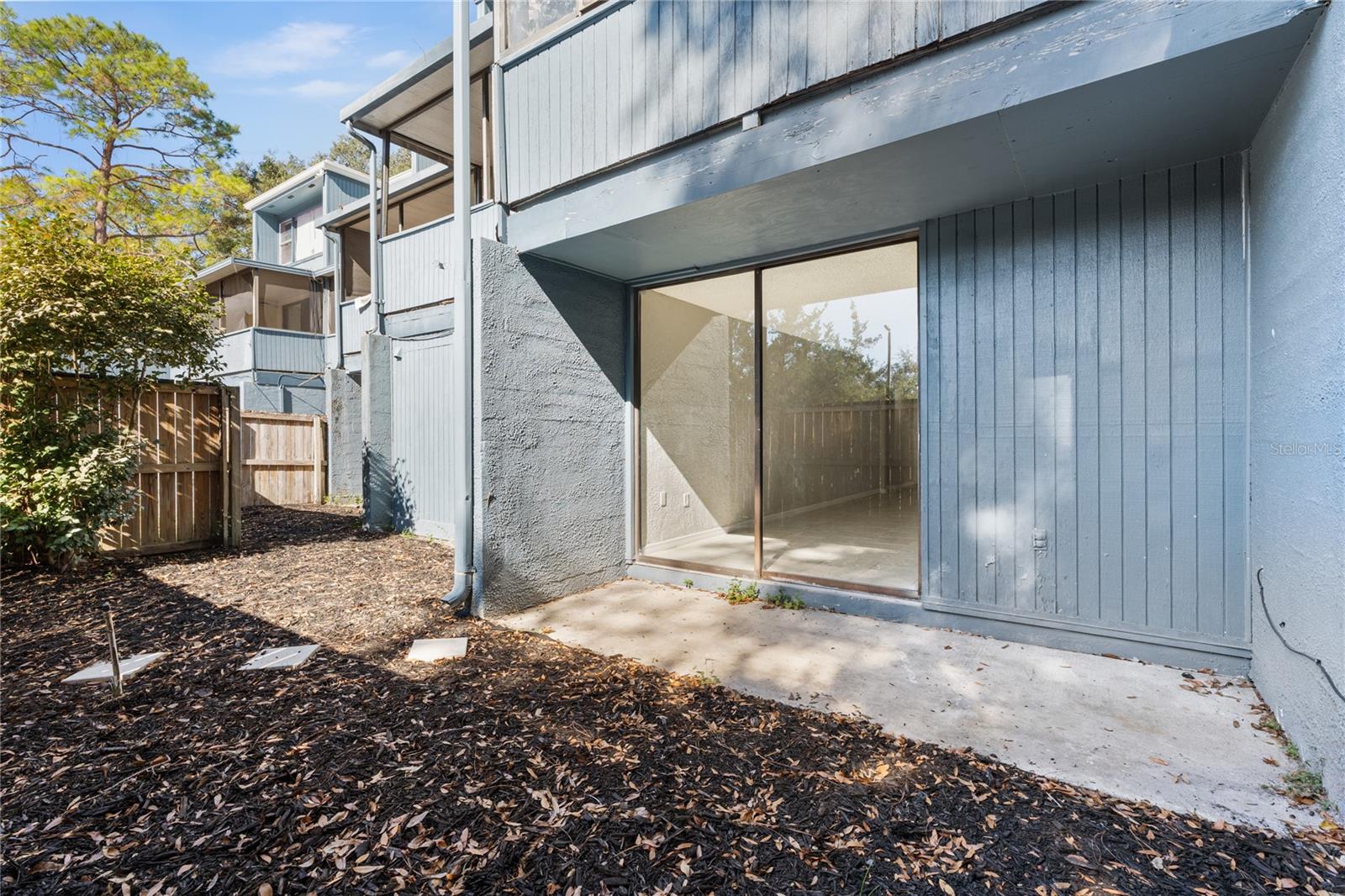 Image 17 of 18 For 715 75 Street 104