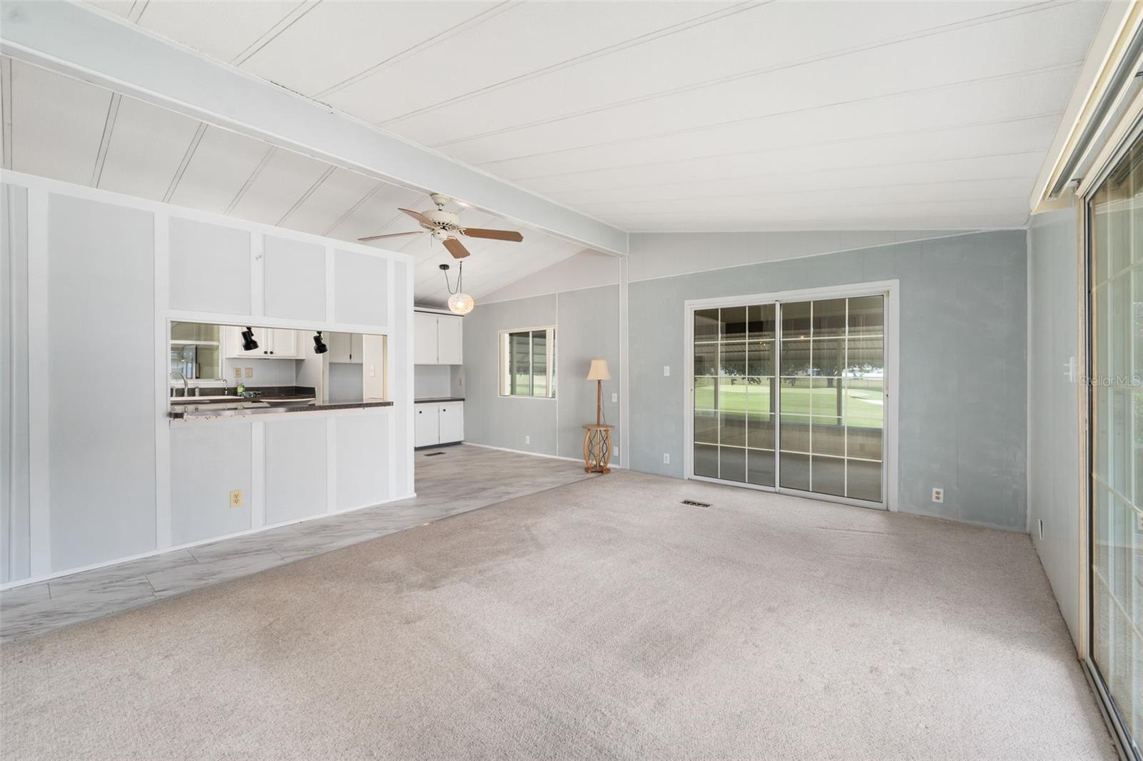 Image 16 of 34 For 14233 Rialto Avenue