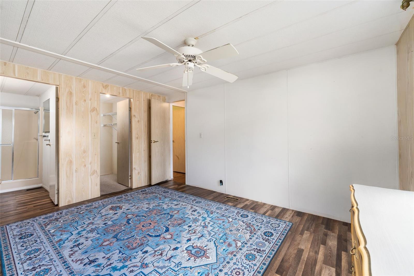 Image 23 of 34 For 14233 Rialto Avenue