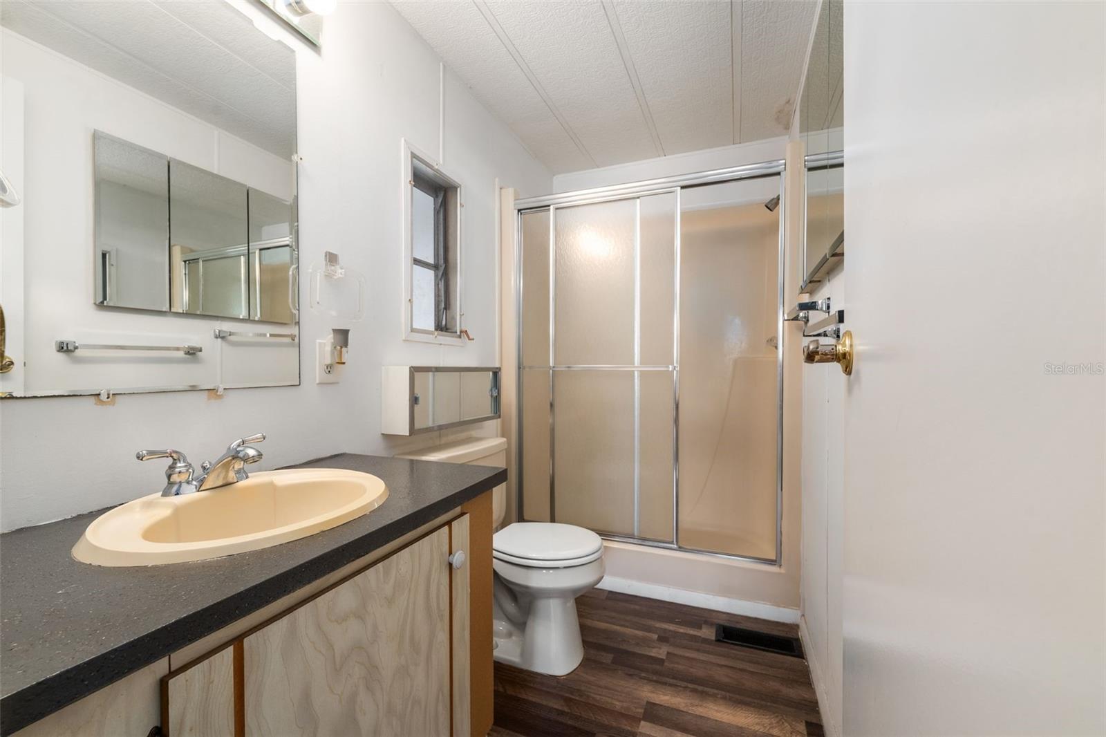 Image 24 of 34 For 14233 Rialto Avenue