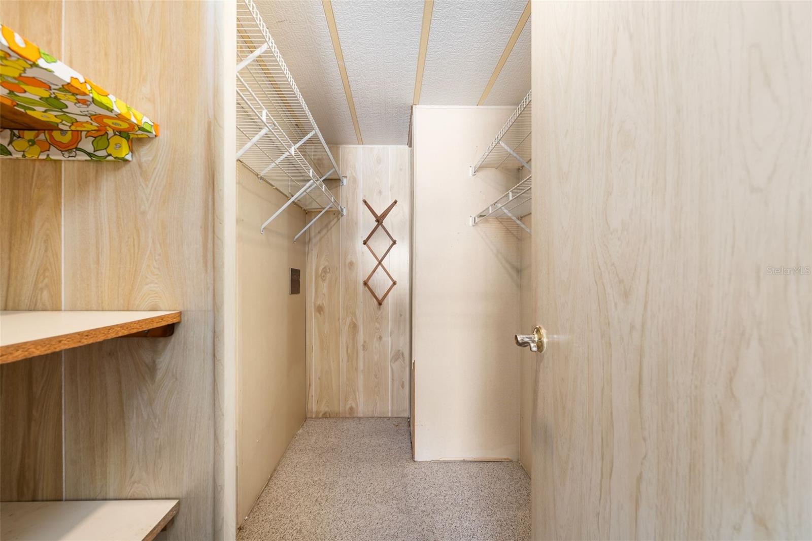 Image 25 of 34 For 14233 Rialto Avenue