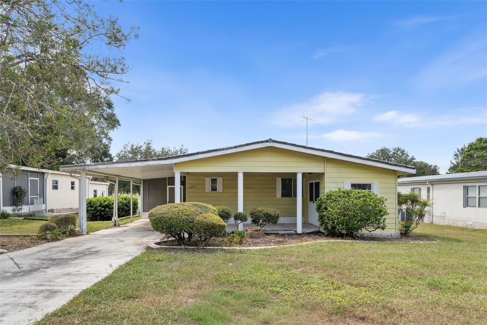 Image 30 of 34 For 14233 Rialto Avenue