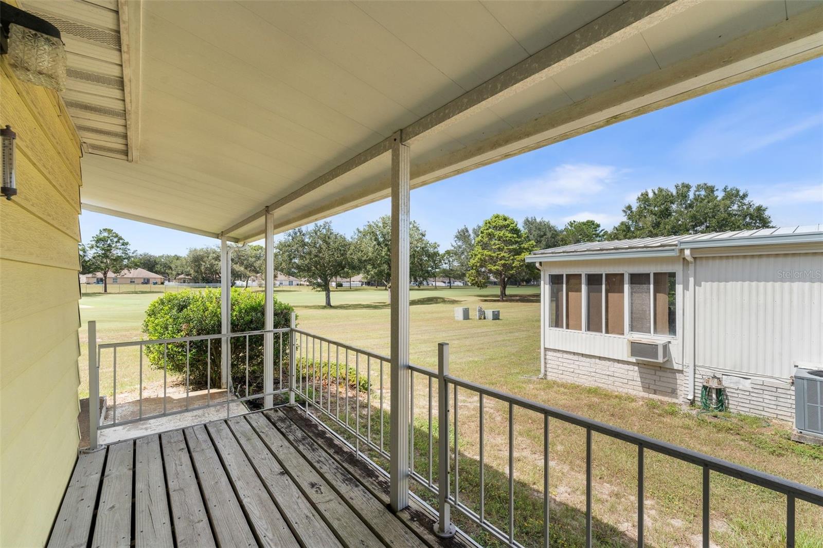 Image 32 of 34 For 14233 Rialto Avenue