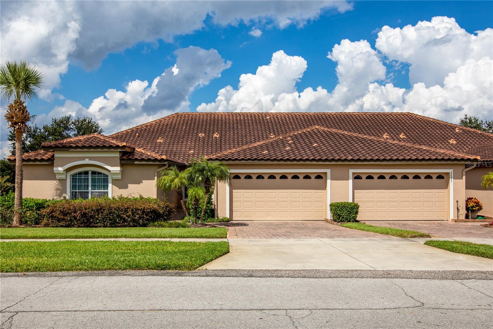 Details for 26841 Bella Vista Drive, HOWEY IN THE HILLS, FL 34737