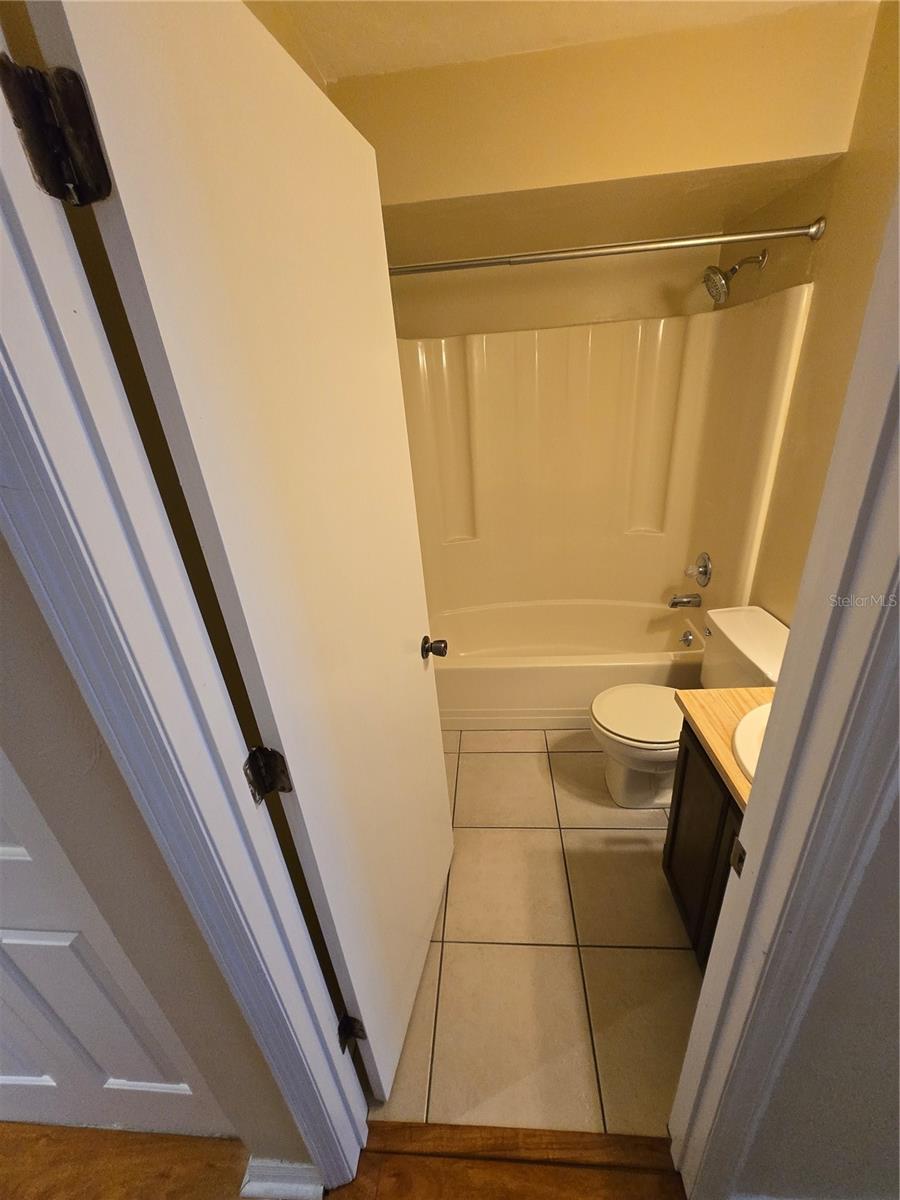 Image 27 of 41 For 8705 35th Lane