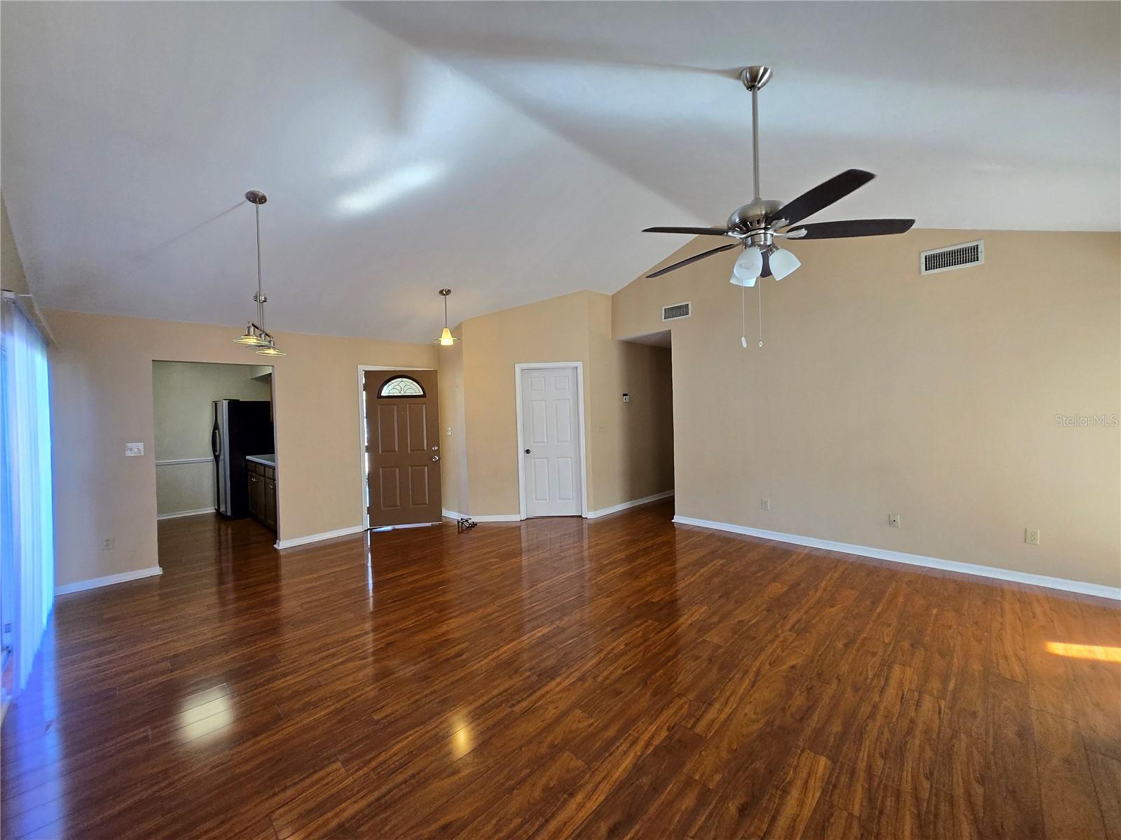 Image 31 of 41 For 8705 35th Lane