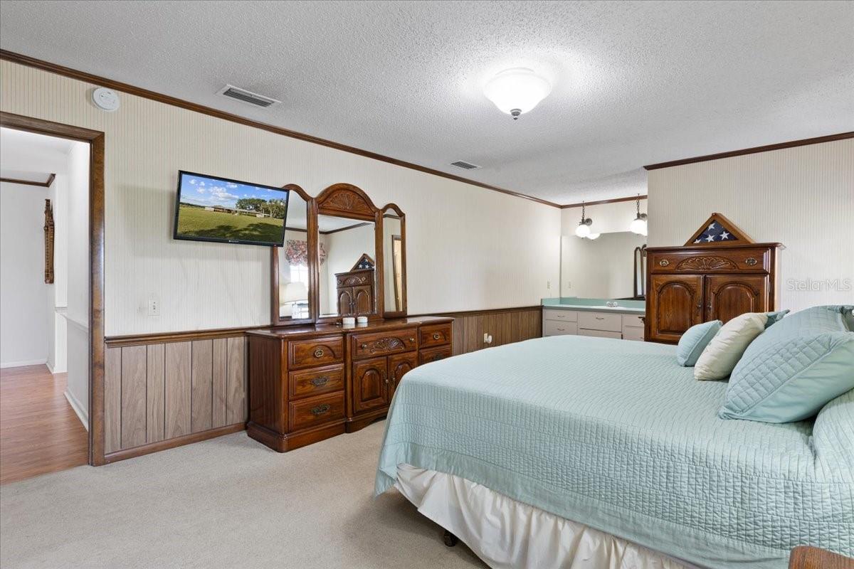 Image 15 of 67 For 7551 115th Street