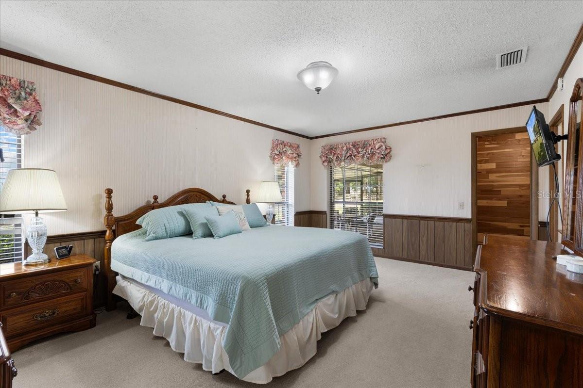 Image 16 of 67 For 7551 115th Street