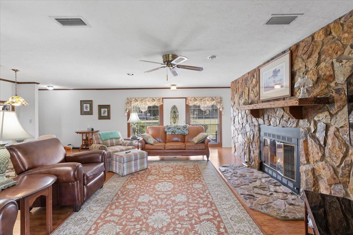 Image 2 of 67 For 7551 115th Street