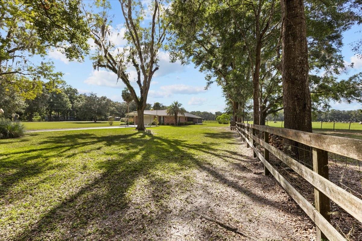 Image 31 of 67 For 7551 115th Street