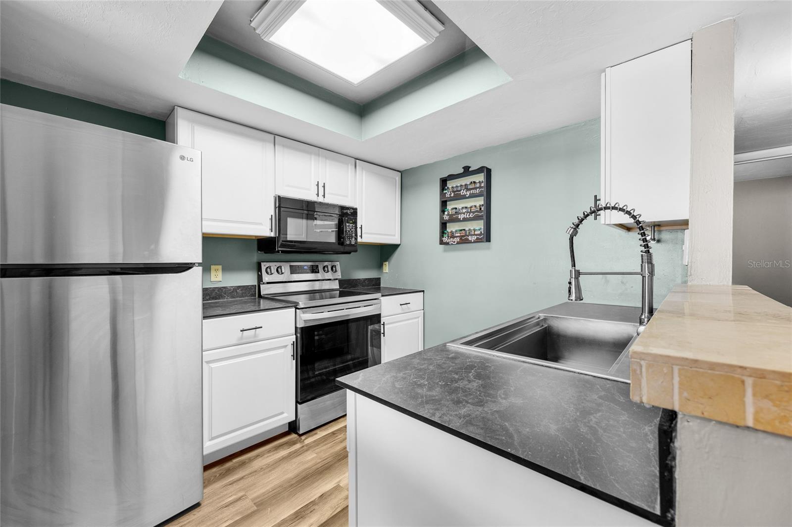 Image 7 of 21 For 2508 35th Place I51