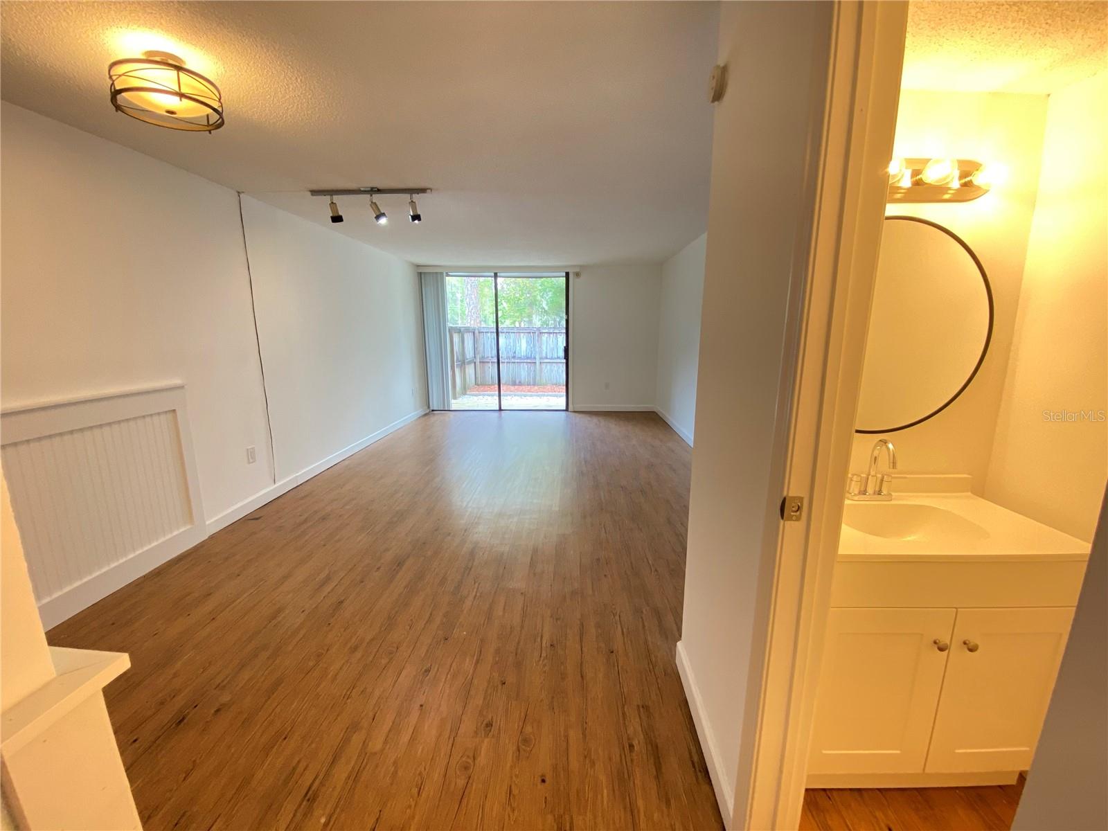 Image 10 of 25 For 701 75th Street 101
