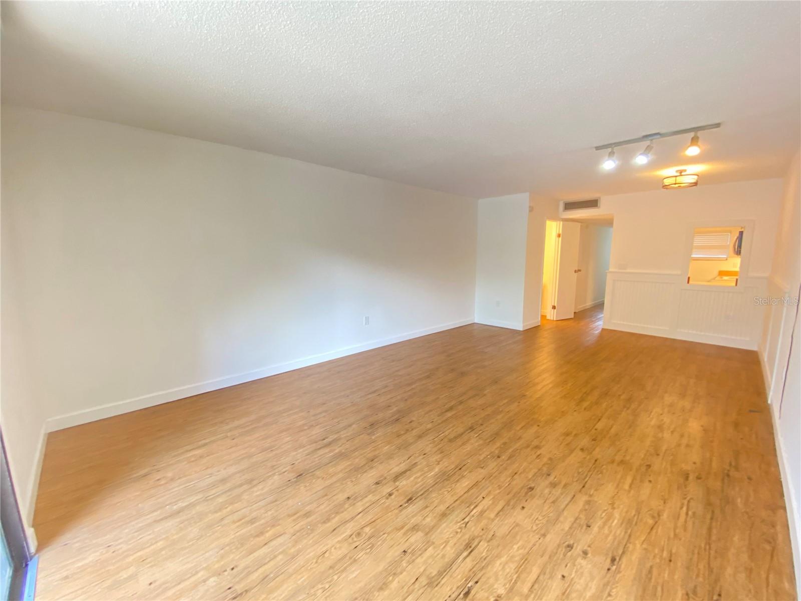 Image 11 of 25 For 701 75th Street 101