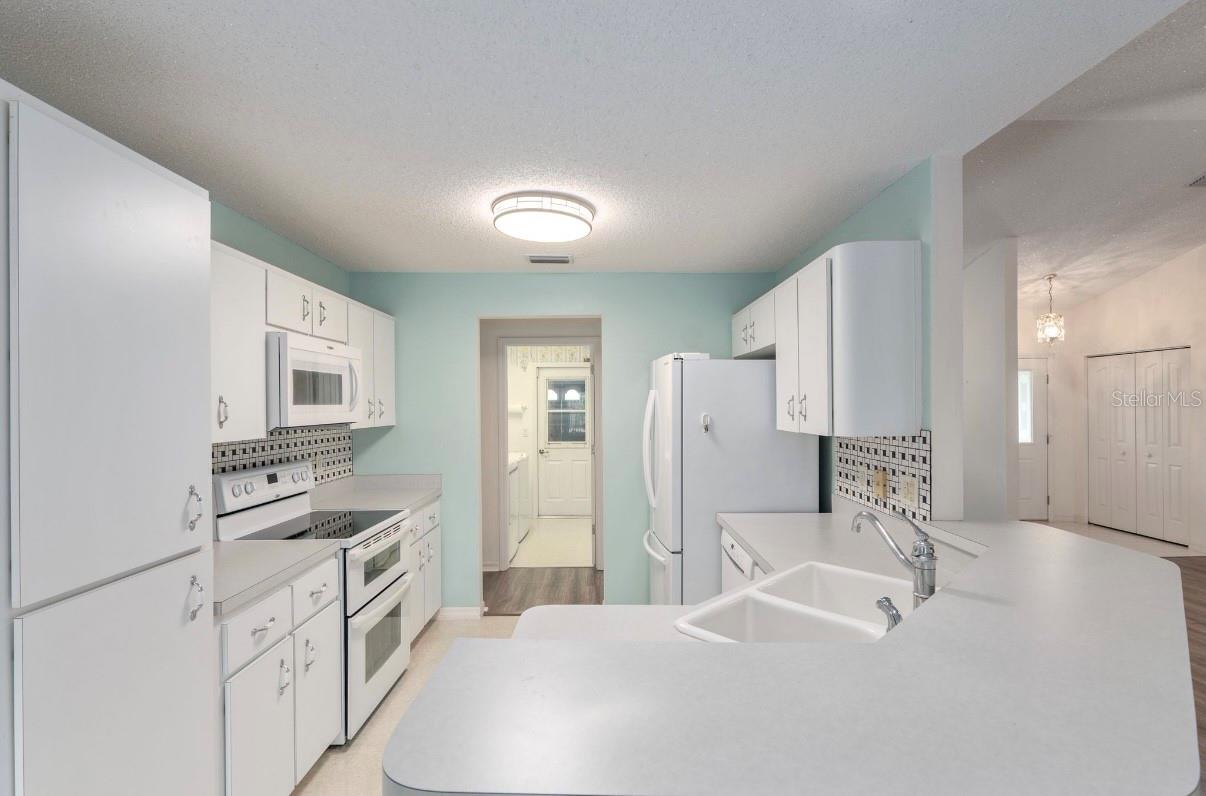 Image 10 of 54 For 5393 109th Place Road