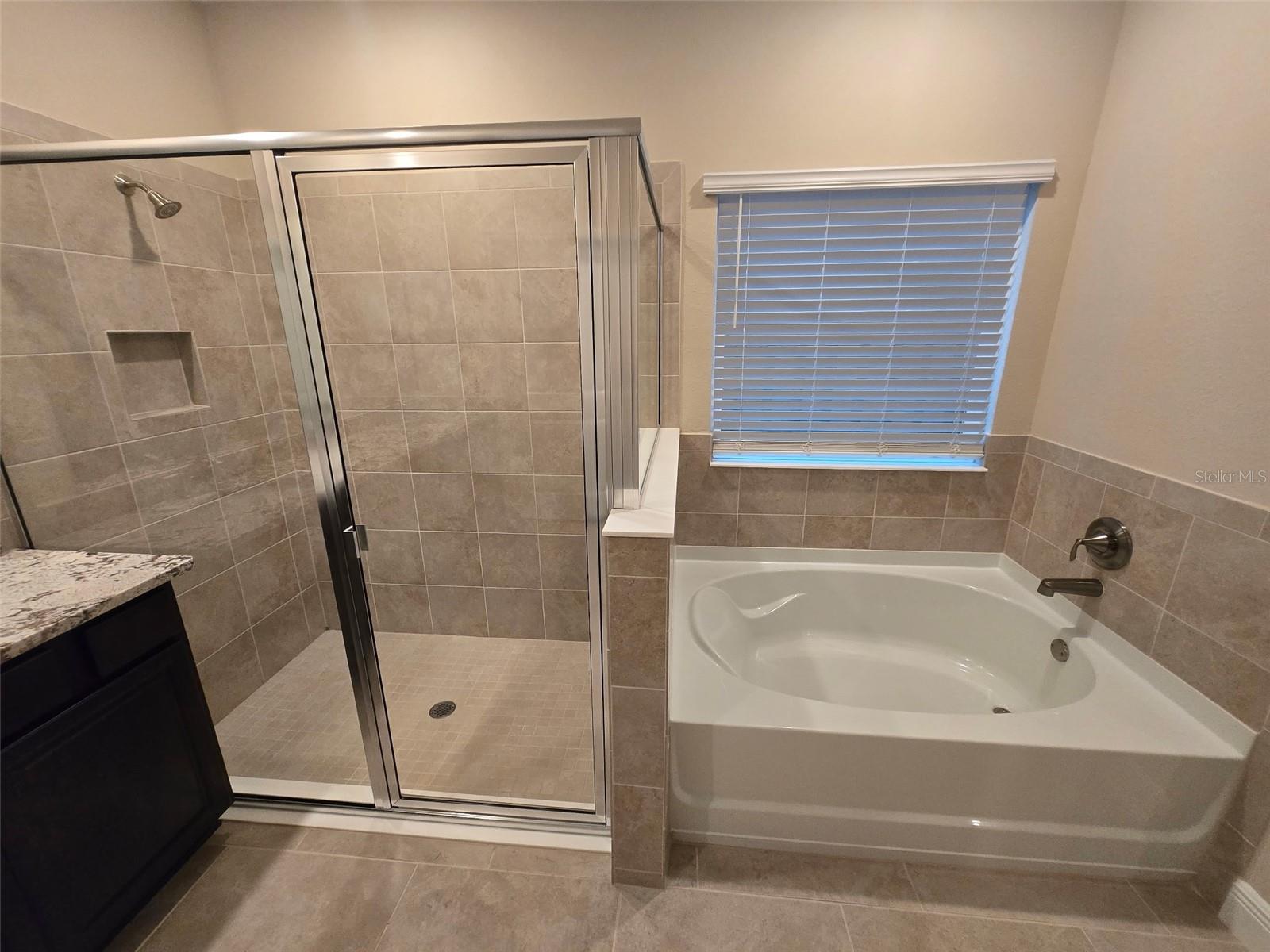 Image 18 of 56 For 6008 46th Drive
